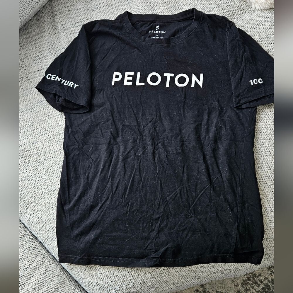 💝Peloton T-Shirt size large